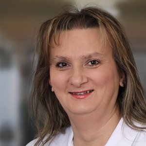 Elvira Selimovic team photo